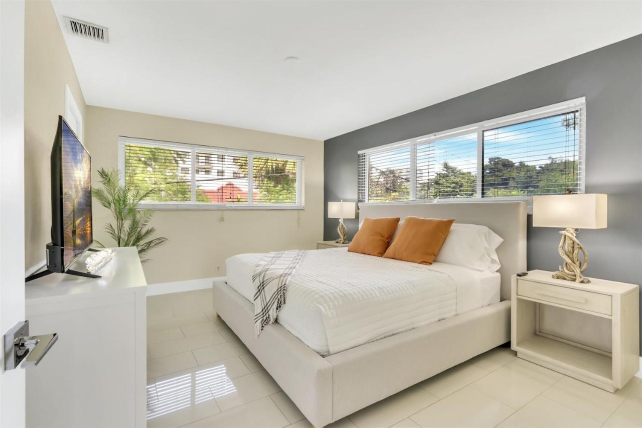 Bright Pompano Beach With Pool Access ภายนอก รูปภาพ